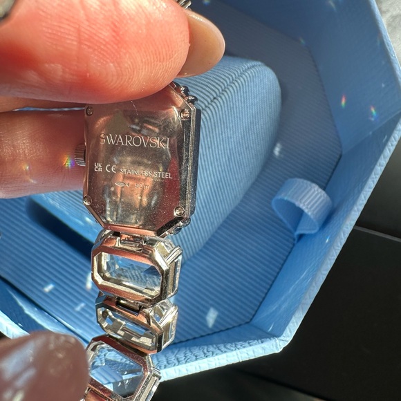 Swarovski watch - Picture 6 of 6